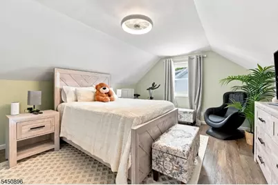 1204 Wheatsheaf Rd, Roselle Boro, NJ 07203 - Photo 14