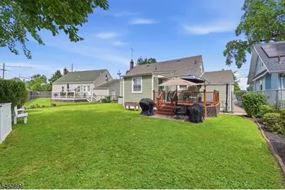 1204 Wheatsheaf Rd, Roselle Boro, NJ 07203 - Photo 24