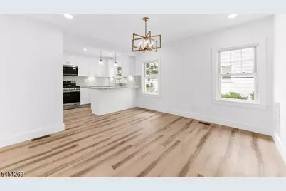 21 Morris Rd, Clifton, NJ 07012 - Photo 8
