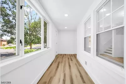 21 Morris Rd, Clifton, NJ 07012 - Photo 4