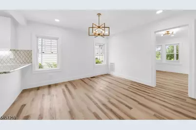 21 Morris Rd, Clifton, NJ 07012 - Photo 10