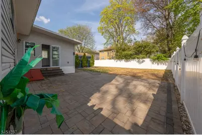 243 N 12th St, Kenilworth, NJ 07033 - Photo 22