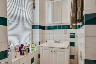 400 Maple Ave, Elizabeth, NJ 07202 - Photo 10
