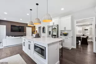 311 Martin Rd, Union Township, NJ 07083 - Photo 16