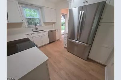 87 Junco Ct, Readington, NJ 08887 - Photo 8