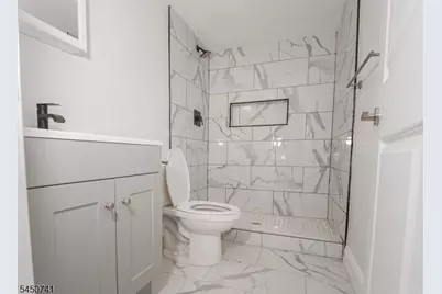 170 Seaman St, New Brunswick, NJ 08901 - Photo 14