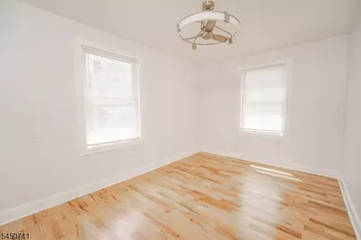 170 Seaman St, New Brunswick, NJ 08901 - Photo 6