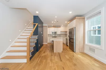 13 Wheeler St U #1, Montclair, NJ 07042 - Photo 2