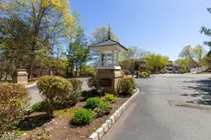 43 Manchester Ct, Kinnelon, NJ 07405 - Photo 18