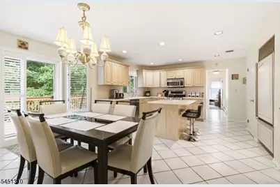 37 Continental Rd, Parsippany, NJ 07950 - Photo 8