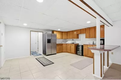 37 Continental Rd, Parsippany, NJ 07950 - Photo 24