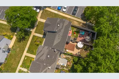 35 Byrnes Ln East, Sayreville Boro, NJ 08872 - Photo 26