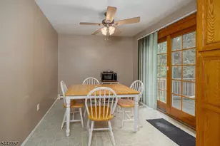 103 Alturas Rd, Vernon, NJ 07422 - Photo 6