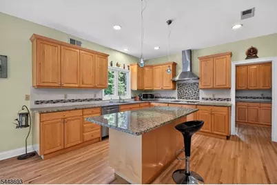 6 Alana Ct, Warren Township, NJ 07059 - Photo 8
