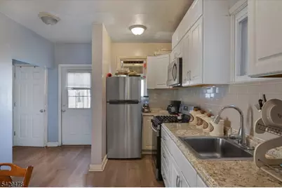 22 Tuttle St, Wallington, NJ 07057 - Photo 10