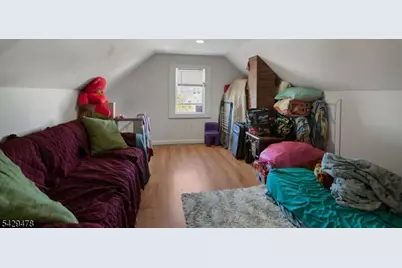 22 Tuttle St, Wallington, NJ 07057 - Photo 28
