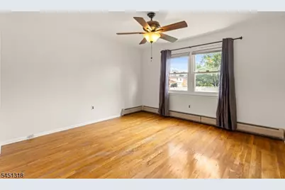 1497 Burnet Ave, Union Township, NJ 07083 - Photo 12