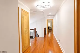 26 Benjamin Dr, Springfield, NJ 07081 - Photo 12
