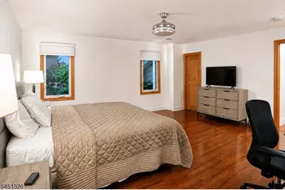 26 Benjamin Dr, Springfield, NJ 07081 - Photo 8