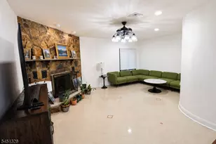 26 Benjamin Dr, Springfield, NJ 07081 - Photo 20