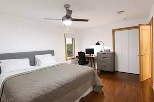 26 Benjamin Dr, Springfield, NJ 07081 - Photo 4
