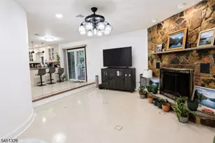 26 Benjamin Dr, Springfield, NJ 07081 - Photo 20
