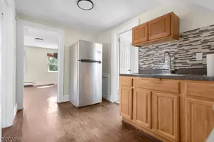 98 Delmar Pl, Irvington, NJ 07111 - Photo 28