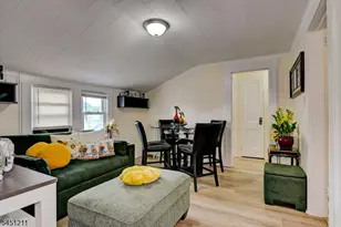275 Greylock Pkwy, Belleville, NJ 07109 - Photo 28