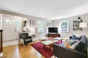 2208 Paff Pl, Scotch Plains Township, NJ 07076 - Photo 4