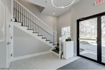 803 Springfield Ave #C, Summit, NJ 07901 - Photo 2