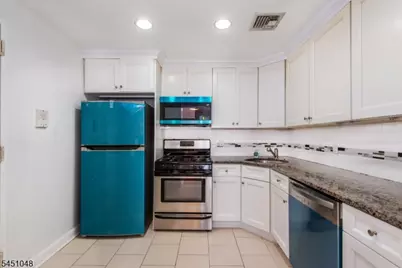 15 Glenridge Ave #5, Montclair, NJ 07042 - Photo 6