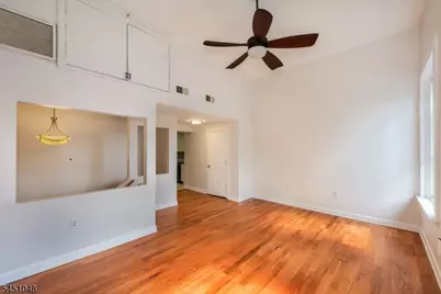 15 Glenridge Ave #5, Montclair, NJ 07042 - Photo 4