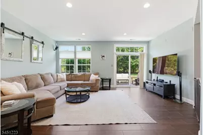 51 Oak Leaf Ln, Tinton Falls Boro, NJ 07712 - Photo 34