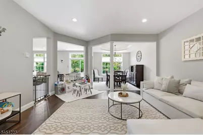 51 Oak Leaf Ln, Tinton Falls Boro, NJ 07712 - Photo 22