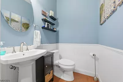 51 Oak Leaf Ln, Tinton Falls Boro, NJ 07712 - Photo 20