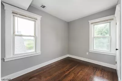 22 Comfort Pl, Clifton, NJ 07011 - Photo 14