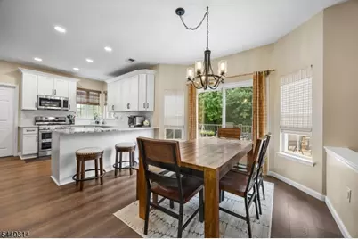 208 Yvonne Way, Greenwich Township, NJ 08886 - Photo 6