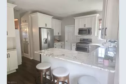 208 Yvonne Way, Greenwich Township, NJ 08886 - Photo 6