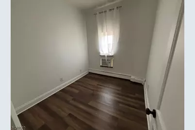 17 Elm St, Newark, NJ 07102 - Photo 4