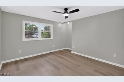 701 W Park Ave, Lindenwold Boro, NJ 08021 - Photo 30