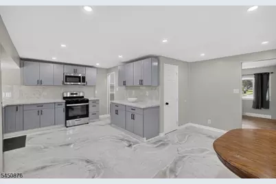 701 W Park Ave, Lindenwold Boro, NJ 08021 - Photo 16