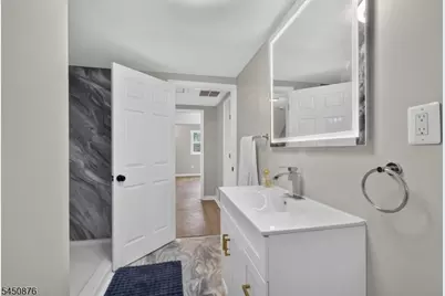 701 W Park Ave, Lindenwold Boro, NJ 08021 - Photo 20