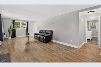 701 W Park Ave, Lindenwold Boro, NJ 08021 - Photo 2