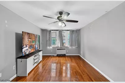 19-31 Lyons Ave #204, Newark, NJ 07112 - Photo 6