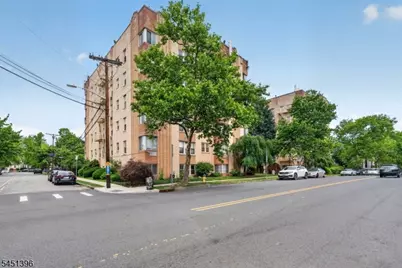 19-31 Lyons Ave #204, Newark, NJ 07112 - Photo 20