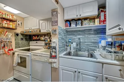 446 Post Ave, Lyndhurst Township, NJ 07071 - Photo 26