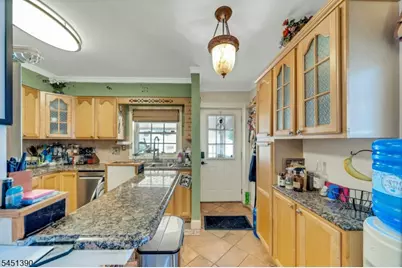 446 Post Ave, Lyndhurst Township, NJ 07071 - Photo 8