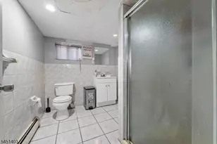 38 Nairn Pl, Newark, NJ 07108 - Photo 18