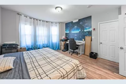 38 Nairn Pl, Newark, NJ 07108 - Photo 10