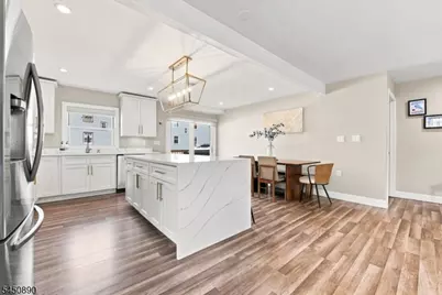 1305 E Henry St, Linden, NJ 07036 - Photo 14